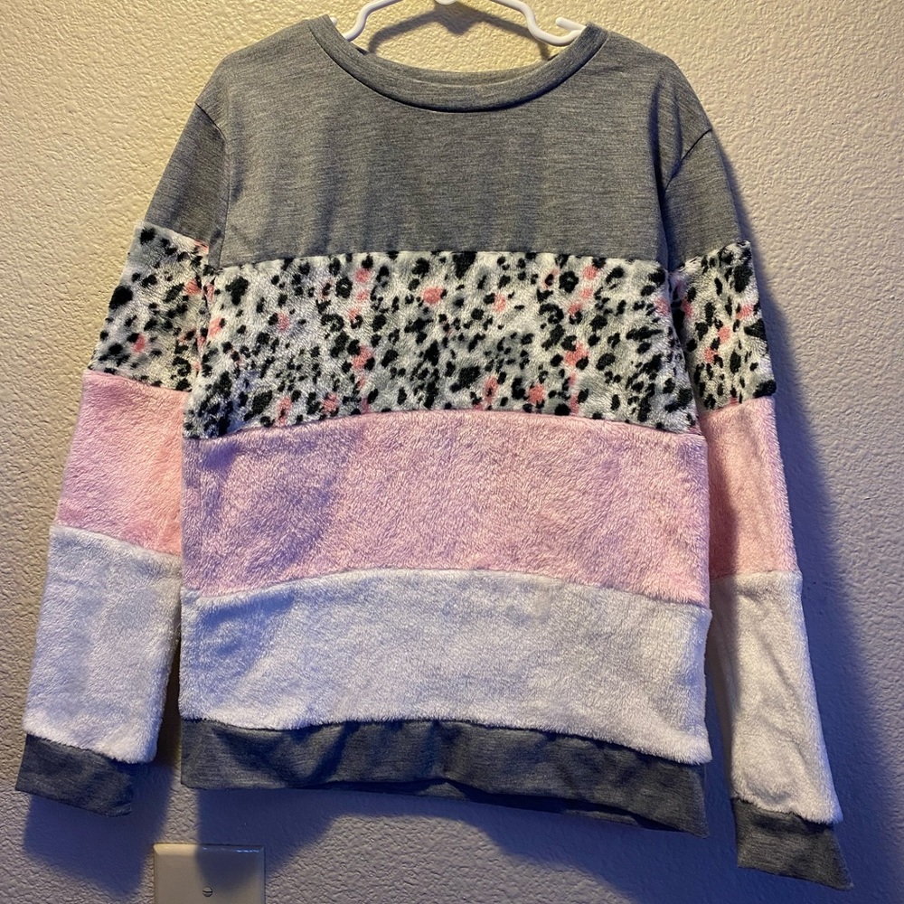 BCBG Girls sweatshirt